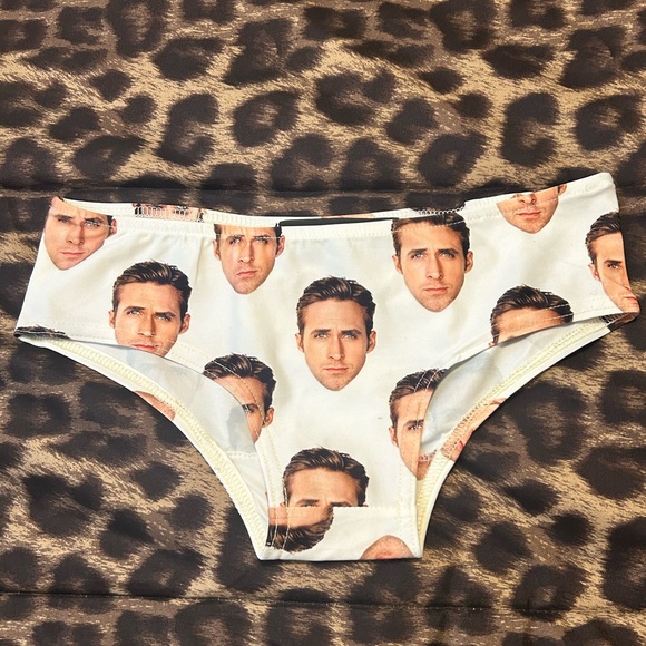 Ryan Gosling Hipsters - Picture 2 of 5